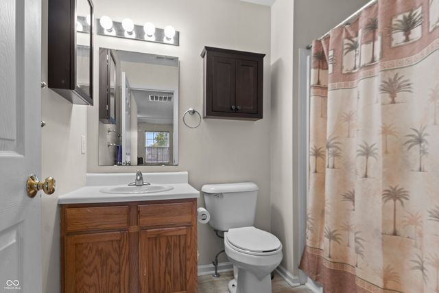 6430 Bonneville Drive, Indianapolis, IN 46237