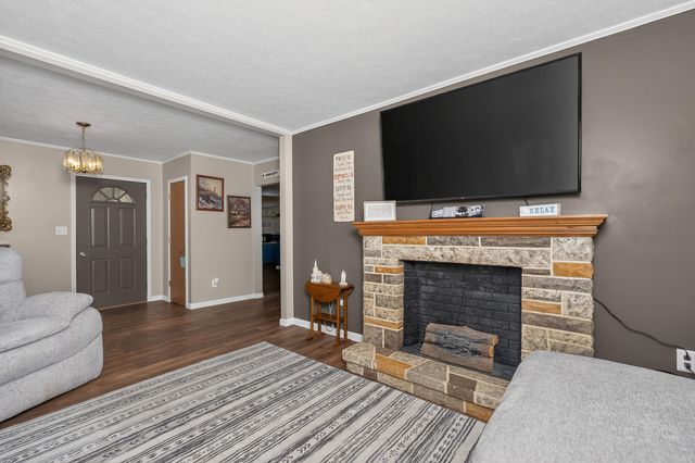310 Maple Avenue, Falmouth, KY 41040