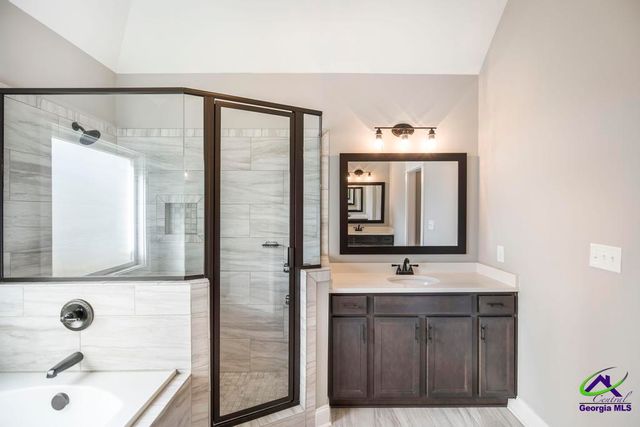 613 Jeffery Thomas Drive, Bonaire, GA 31005