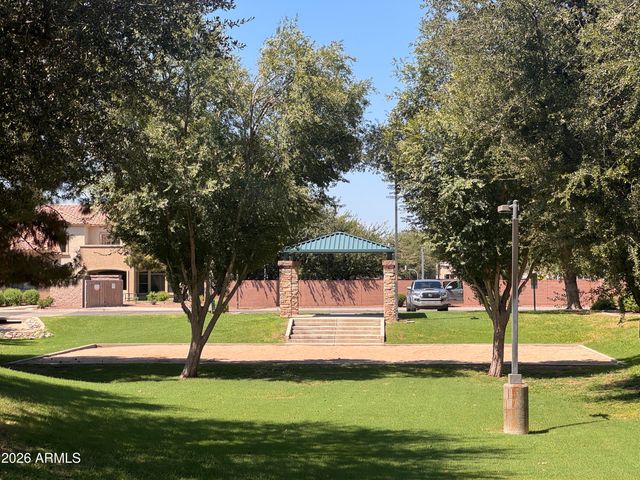 2600 E SPRINGFIELD Place 89, Chandler, AZ 85286
