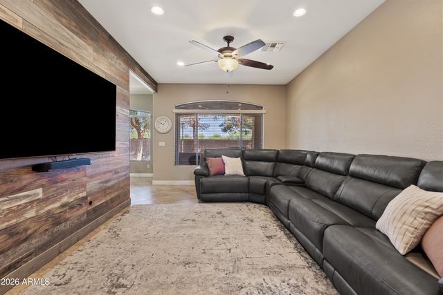 2600 E SPRINGFIELD Place 89, Chandler, AZ 85286