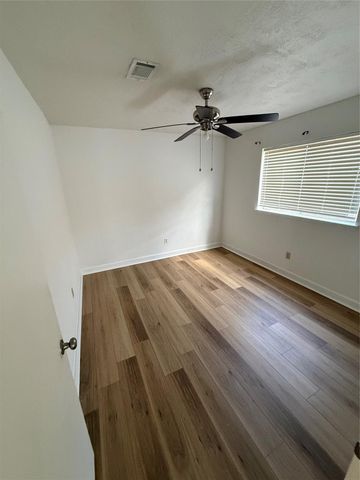 3211 Mesquite Drive, Sugar Land, TX 77479