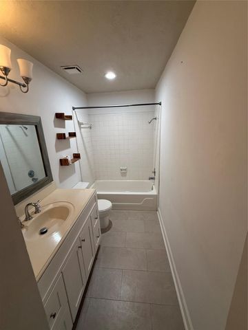 3211 Mesquite Drive, Sugar Land, TX 77479