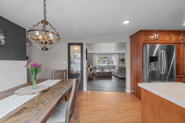 980 MANCEL LANE, Green Bay, WI 54304