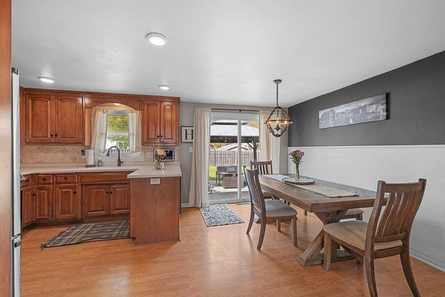 980 MANCEL LANE, Green Bay, WI 54304