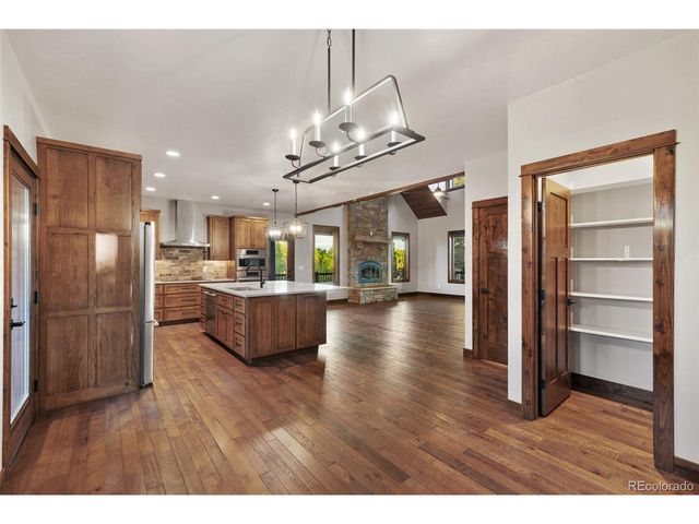 211 Foxtail Ct, Fairplay, CO 80440