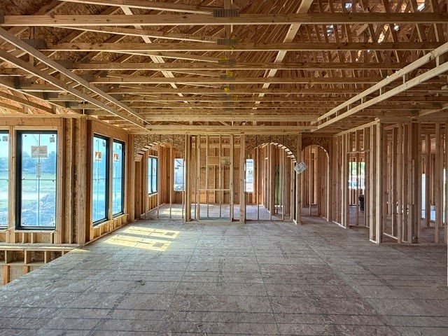 1918 Pine Lake Circle, Ankeny, IA 50021