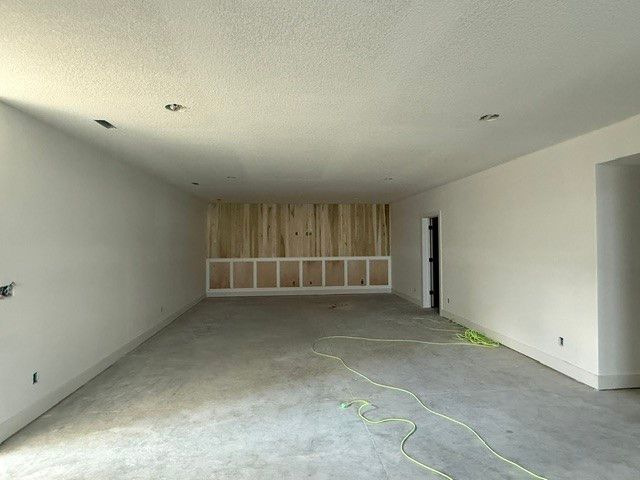 1918 Pine Lake Circle, Ankeny, IA 50021