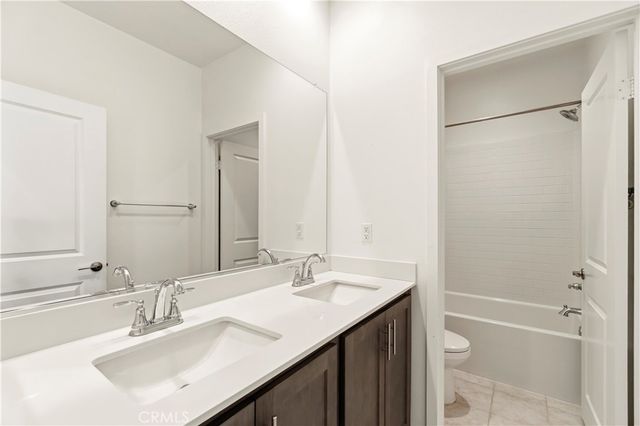 2902 S Halton Paseo, Ontario, CA 91761