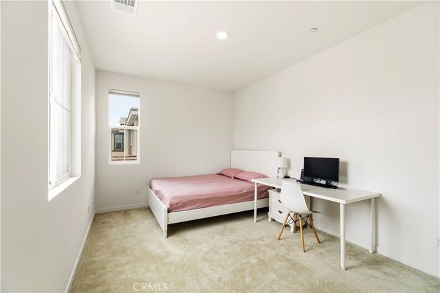 2902 S Halton Paseo, Ontario, CA 91761