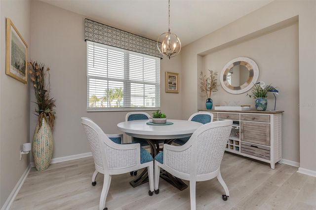 572 LANDSHARK BOULEVARD, Daytona Beach, FL 32124