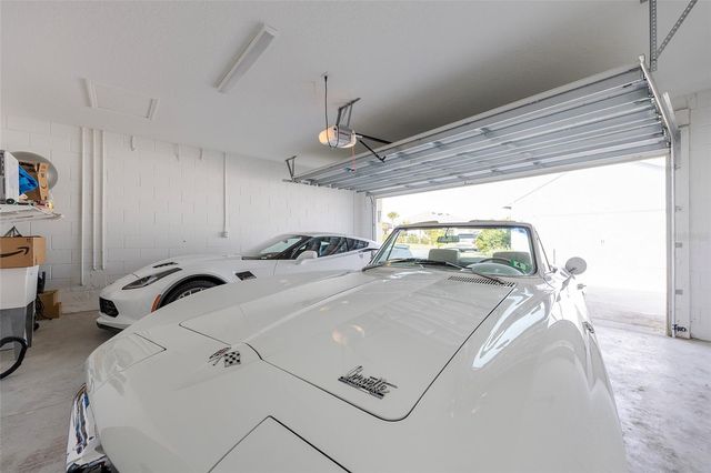 572 LANDSHARK BOULEVARD, Daytona Beach, FL 32124