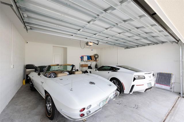 572 LANDSHARK BOULEVARD, Daytona Beach, FL 32124