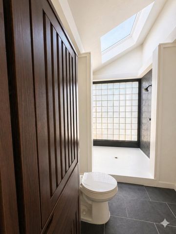 16502 Craighurst Drive, Houston, TX 77059