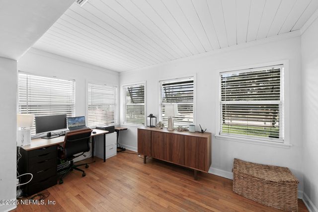 933 7TH Avenue N, Jacksonville Beach, FL 32250