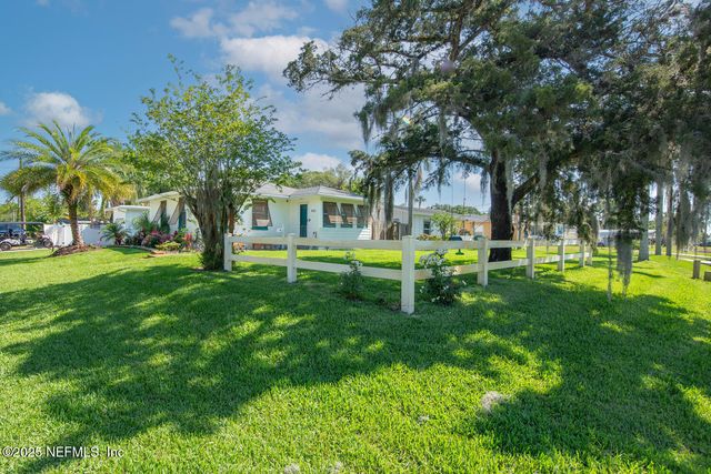 933 7TH Avenue N, Jacksonville Beach, FL 32250