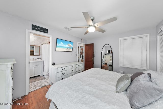 933 7TH Avenue N, Jacksonville Beach, FL 32250