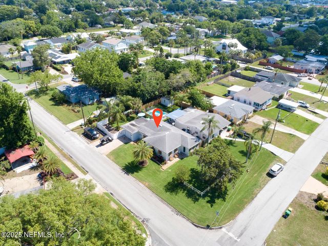 933 7TH Avenue N, Jacksonville Beach, FL 32250