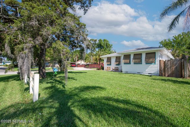 933 7TH Avenue N, Jacksonville Beach, FL 32250