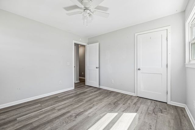 114 Sutton Ave, Waverly, TN 37185