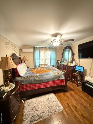 18906 121st Avenue, Saint Albans, NY 11412