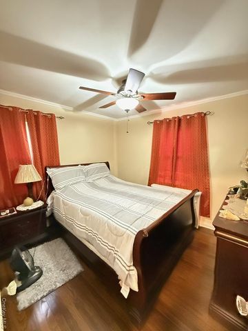 18906 121st Avenue, Saint Albans, NY 11412