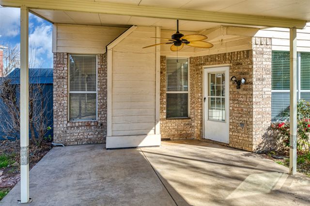 1600 Park Chase Avenue, Arlington, TX 76011