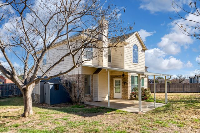 1600 Park Chase Avenue, Arlington, TX 76011