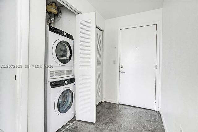 133 NE 2nd Ave 2302, Miami, FL 33132
