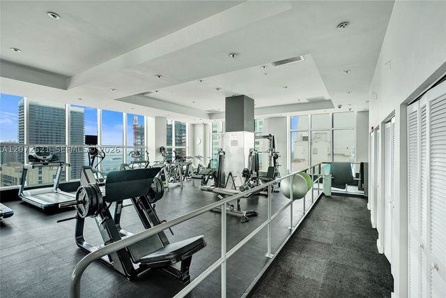 133 NE 2nd Ave 2302, Miami, FL 33132