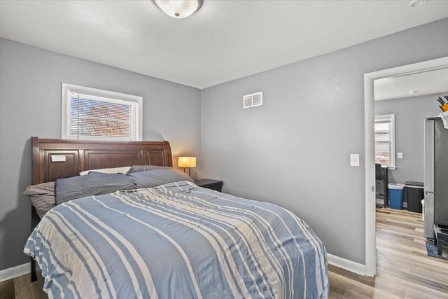 5658 N 66th STREET, Milwaukee, WI 53218