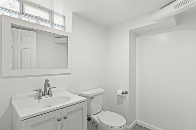 5658 N 66th STREET, Milwaukee, WI 53218