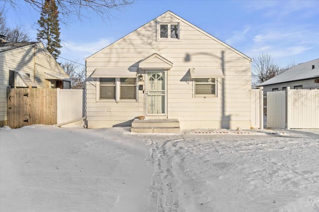5658 N 66th STREET, Milwaukee, WI 53218