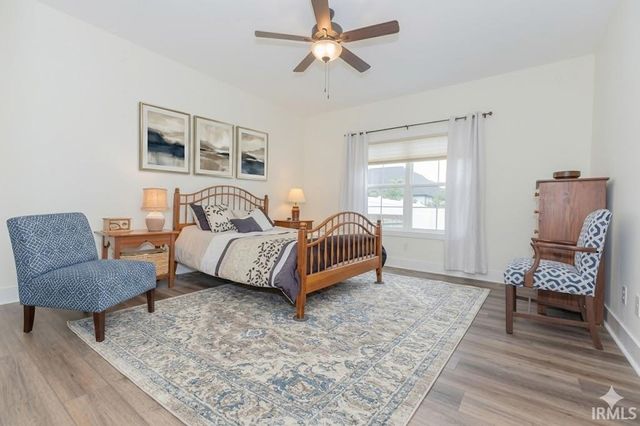 8464 Wyatt Court, Newburgh, IN 47630