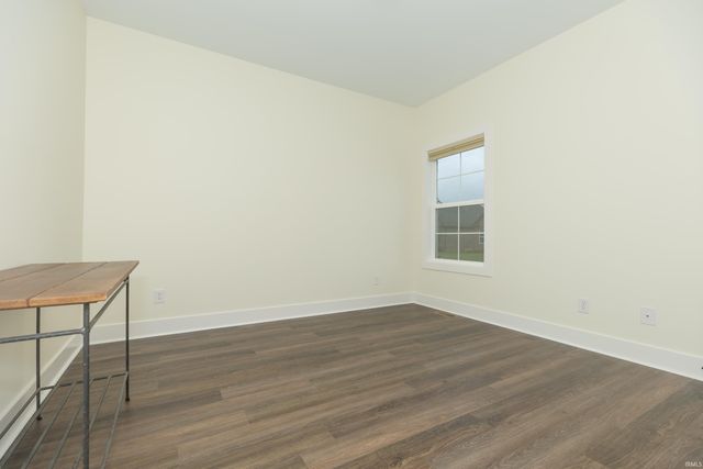 8464 Wyatt Court, Newburgh, IN 47630