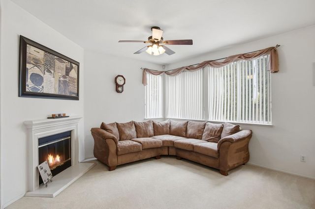 1838 N Rail St, Manteca, CA 95337