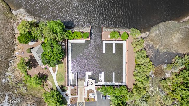 540 Riverwood Drive SE, Bolivia, NC 28422