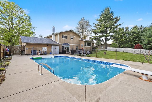 125 Shadowood Lane, Battle Creek, MI 49014