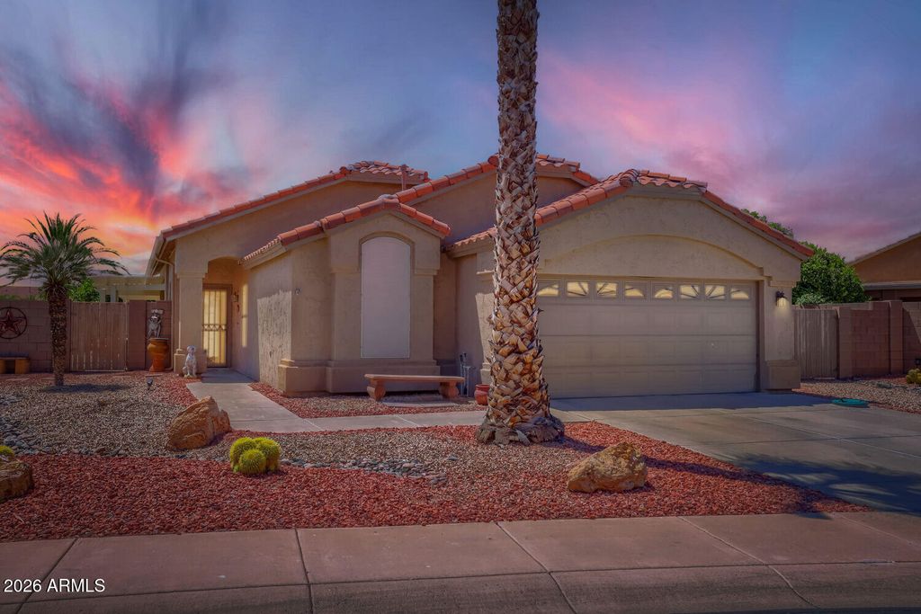 17744 N FIESTA Drive, Surprise, AZ 85374