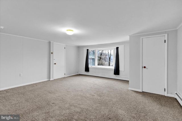 2422 HIGHLAND AVE, Reading, PA 19606