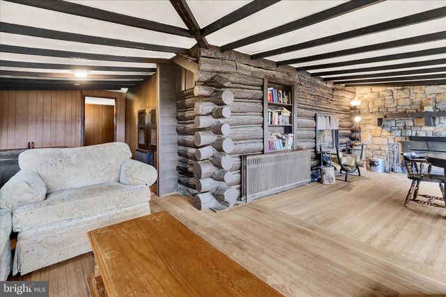 2422 HIGHLAND AVE, Reading, PA 19606