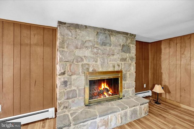 2422 HIGHLAND AVE, Reading, PA 19606