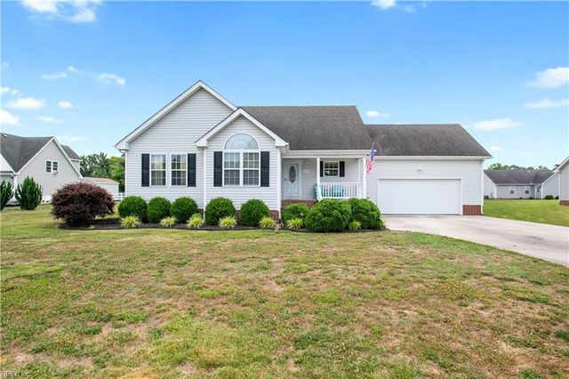 107 Chickadee ST, Moyock, NC 27958