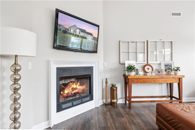 107 Chickadee ST, Moyock, NC 27958
