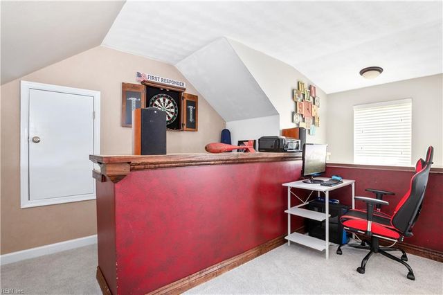 107 Chickadee ST, Moyock, NC 27958