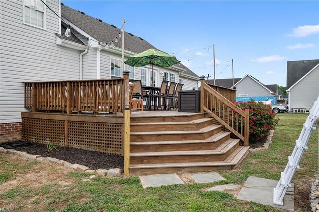 107 Chickadee ST, Moyock, NC 27958