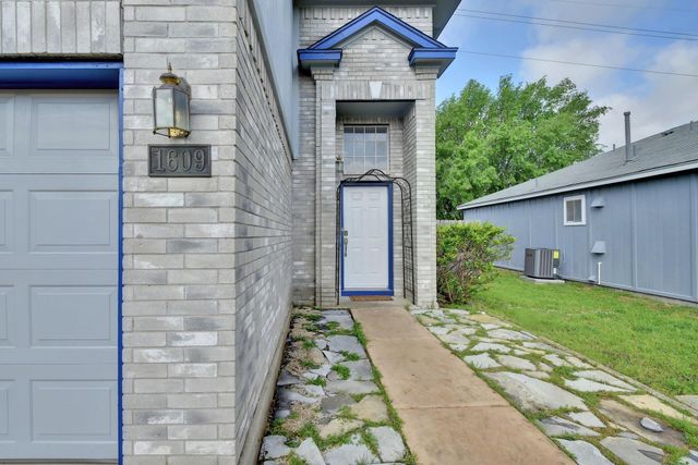 1609 Lantern Light DR, Round Rock, TX 78681