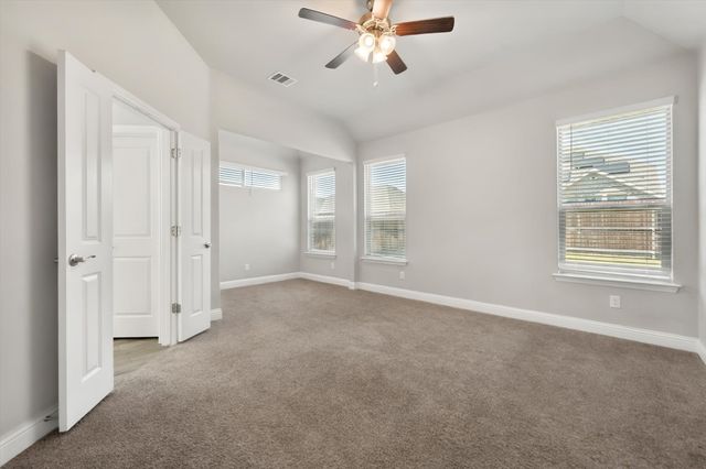 3636 Wintergreen Street, Grand Prairie, TX 76065