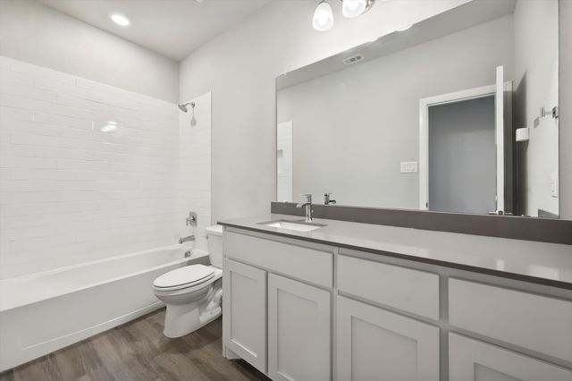 3636 Wintergreen Street, Grand Prairie, TX 76065