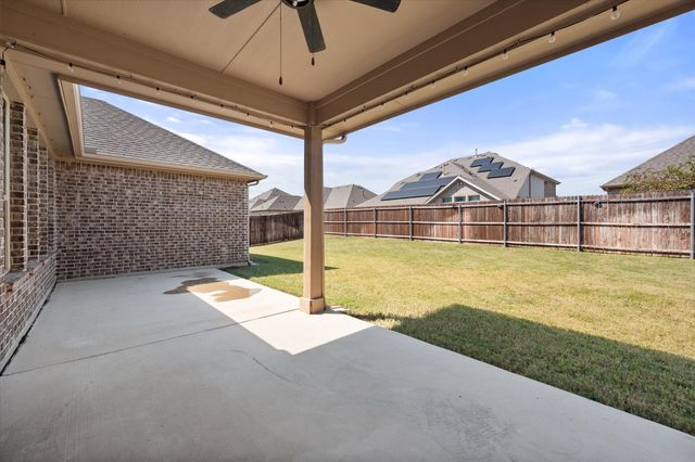3636 Wintergreen Street, Grand Prairie, TX 76065